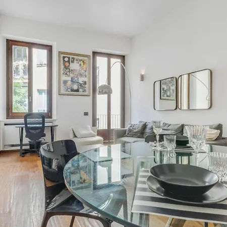 Easylife - Wonderful & Stylish House In The Center *